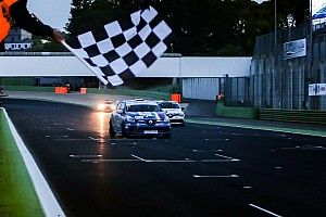 Gustavo Sandrucci si impone in Gara 1 a Vallelunga