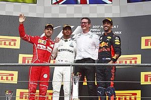 GP Belgia: Hamilton juara usai redam gempuran Vettel