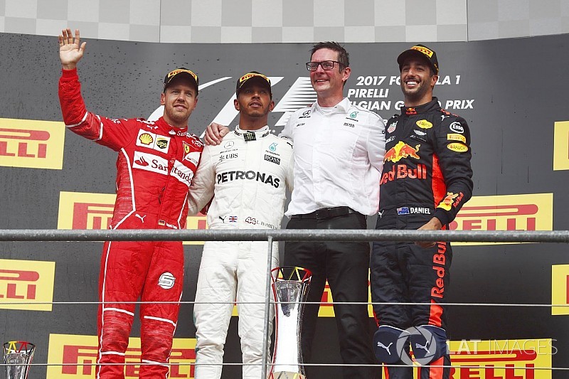Belgian GP: Hamilton keeps Vettel at bay to win