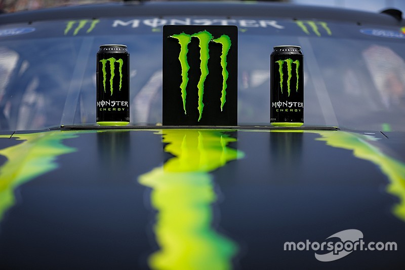 Monster brings MMA to the midway