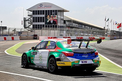 Bennani punito per il contatto con Catsburg, Chilton vince nel WTCC Trophy