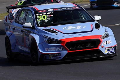 Magnifica pole position di Tarquini nel TCR Trophy Europe di Adria