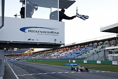 Neues Porsche-Zentrum: Hockenheimring reißt Tribüne ab