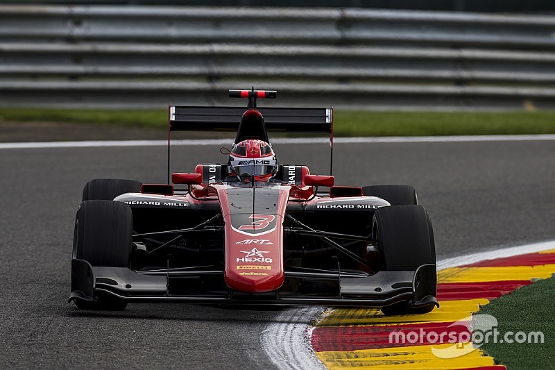 Russell senza rivali sul bagnato centra la pole a Spa-Francorchamps