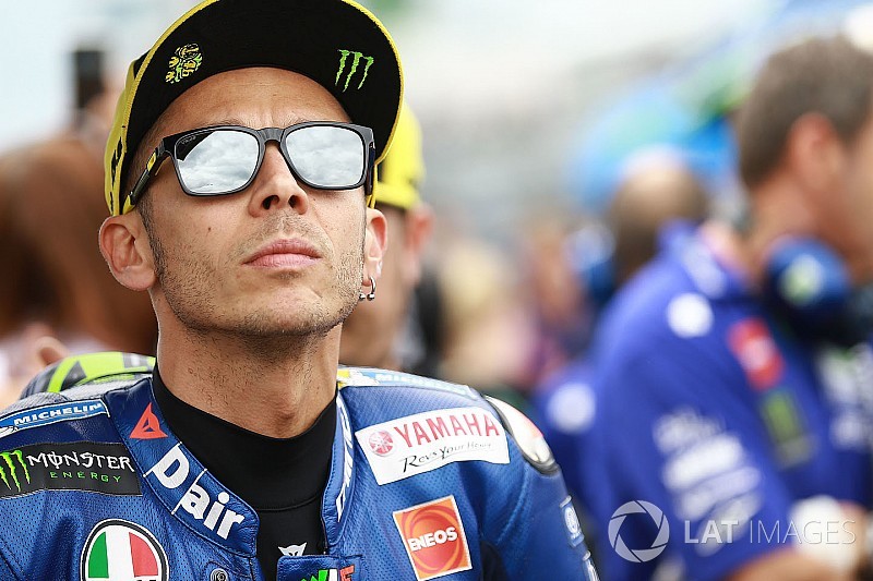 Ezpeleta: "E' un insulto chiedere a Valentino quando si ritira"