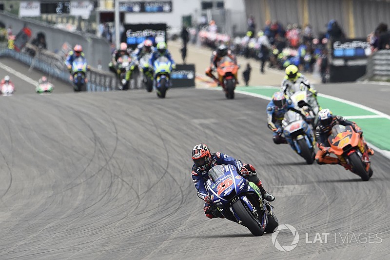 Viñales: “Perdimos un poco el camino con tantos chasis y neumáticos distintos”