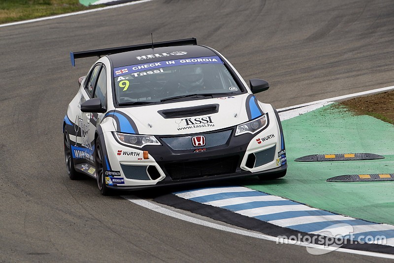 TCR: Tassi nyerte a második edzést Michelisz csapatával