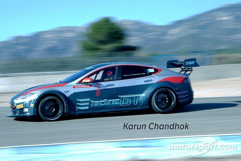 Chandhok: “La Tesla si comporta bene ed è già equilibrata...”