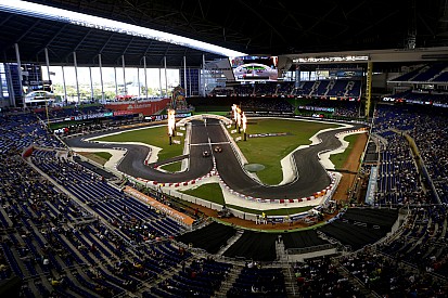 Get free live 360-degree video coverage of Race Of Champions