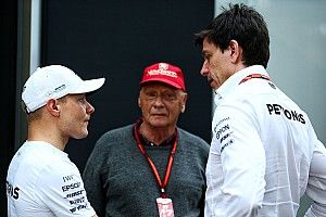 Боттас договаривался с Mercedes о новом контракте без помощи менеджера