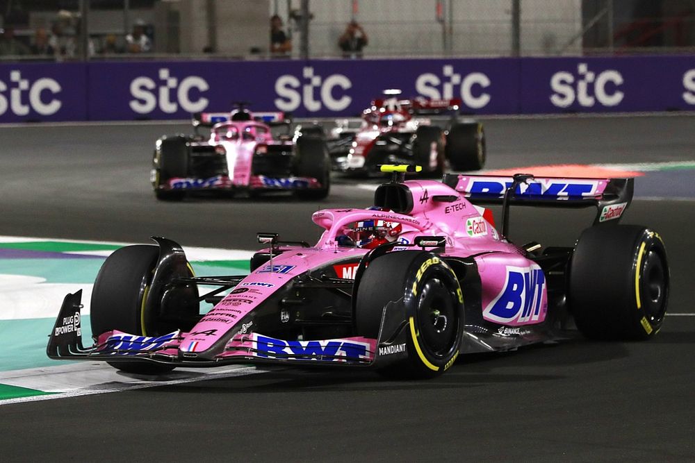Ocon: Alpine voor niemand bang door verbeterde F1-motor Renault