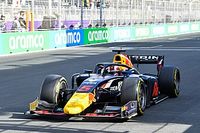 Hauger perd cruellement la victoire, Lawson en profite