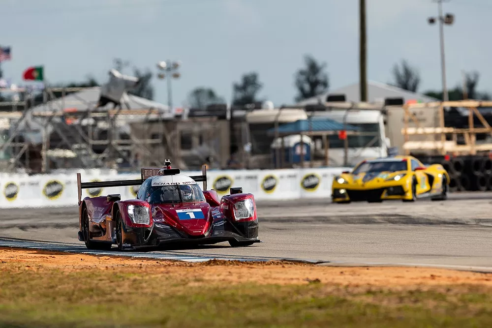 #1 Richard Mille Racing Team Oreca 07 - Gibson: Lilou Wadoux, S&eacute;bastien Ogier, Charles Milesi