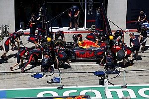 Red Bull нашла причину схода Ферстаппена в Австрии