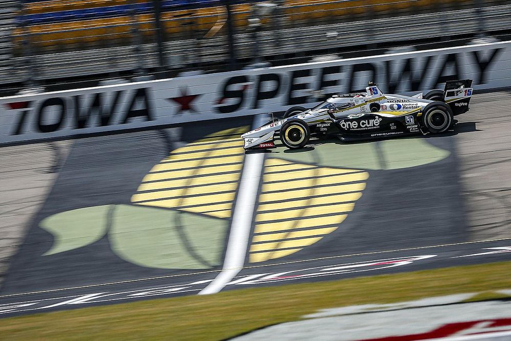 Miles: “Too early to tell” if IndyCar can return to Iowa