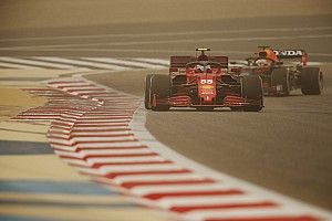Test F1 2021: Verstappen manda y Sainz debuta con buen pie en Ferrari