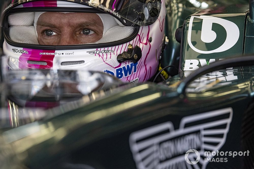 Vettel frusztráltan távozott a délelőtti etap után