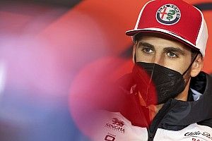 Giovinazzi: "Alpine ve Aston Martin'e artık çok daha yakınız"