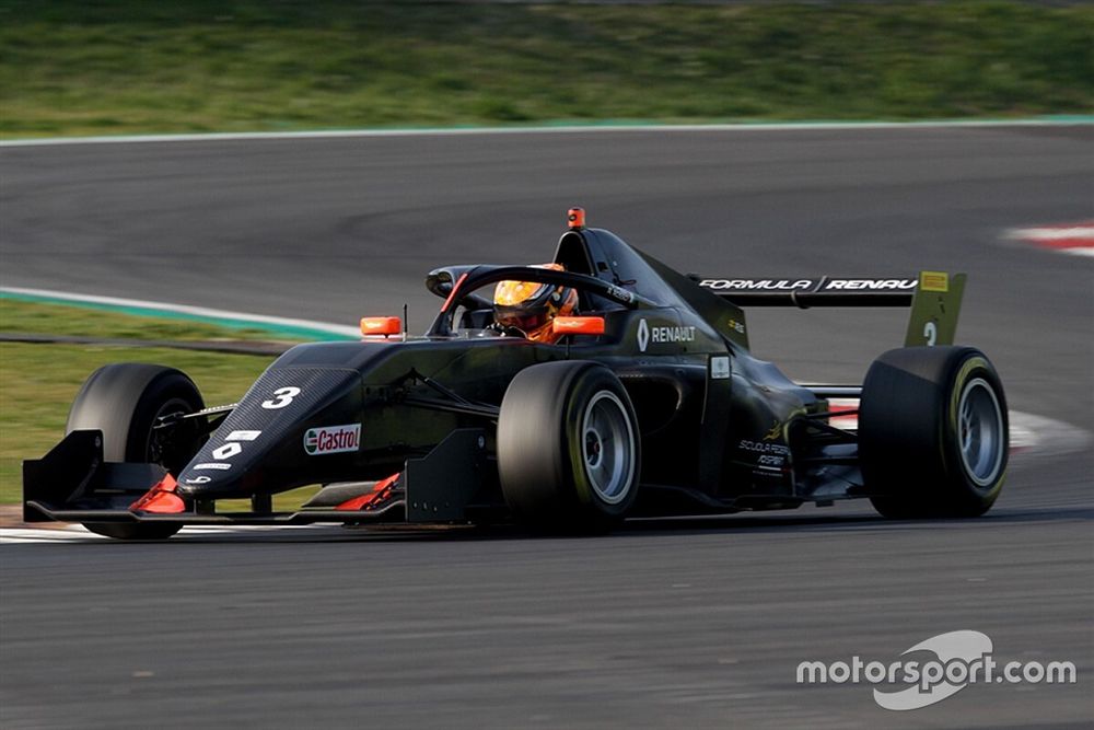 Supercorso: i kartisti sulle F4, i grandi volano sulle F.Regional