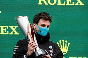 Wolff: "F1'in zirvesinde kalmak zorlu bir mücadele olacak"