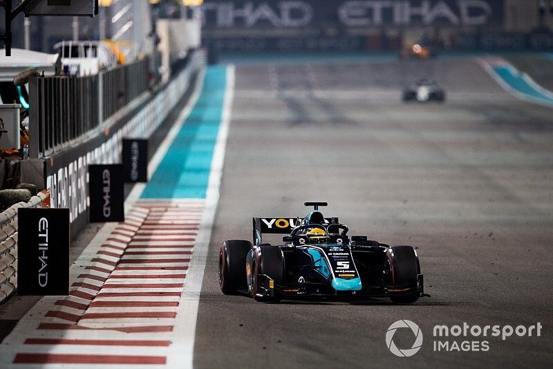 Abu Dhabi F2: Sette Camara fights back to win Race 1