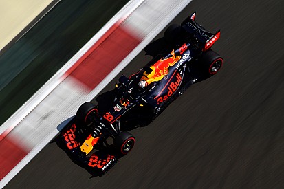 F1 Abu Dhabi, Libere 3: Verstappen si presenta