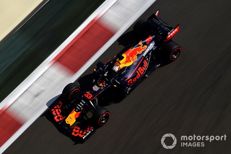 Villeneuve: Verstappen e Red Bull não disputarão títulos em 2020