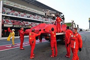 Bottas sets new fastest time, Vettel suffers engine issue
