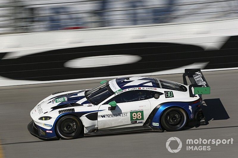 #98 ASTON MARTIN RACING Aston Martin Vantage GT3, GTD: Paul Dalla Lana, Pedro Lamy, Ross Gunn, Mat Lauda