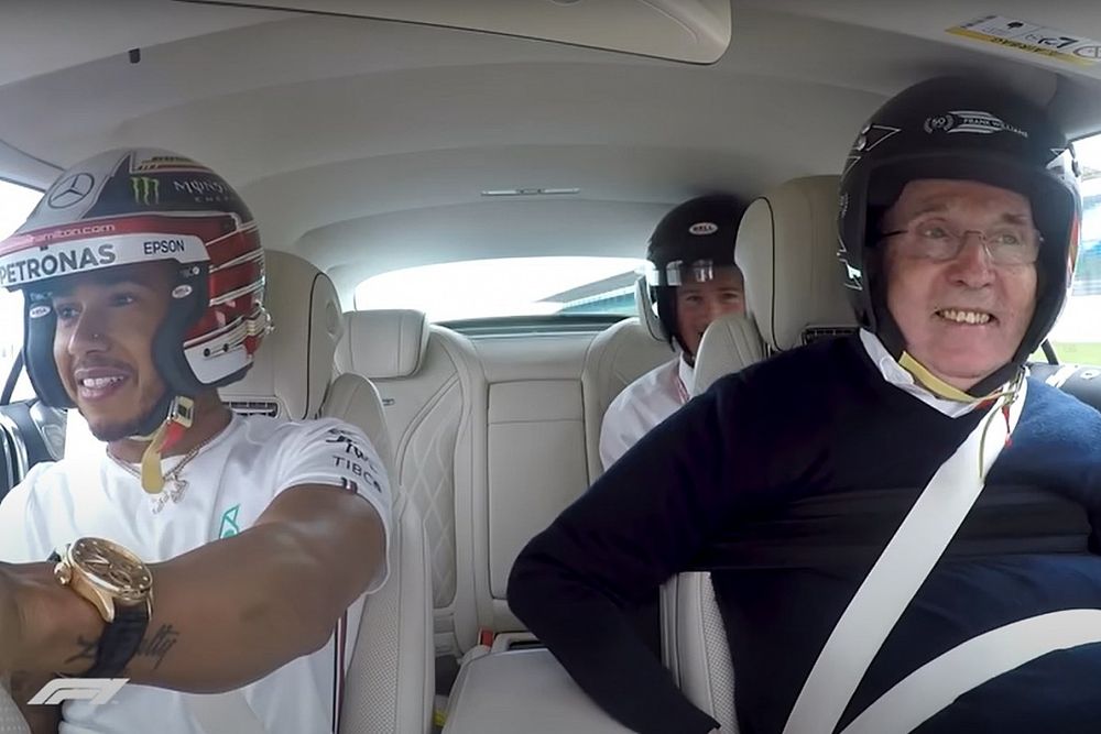 VIDEO: El día que Hamilton llevó a Frank Williams como copiloto
