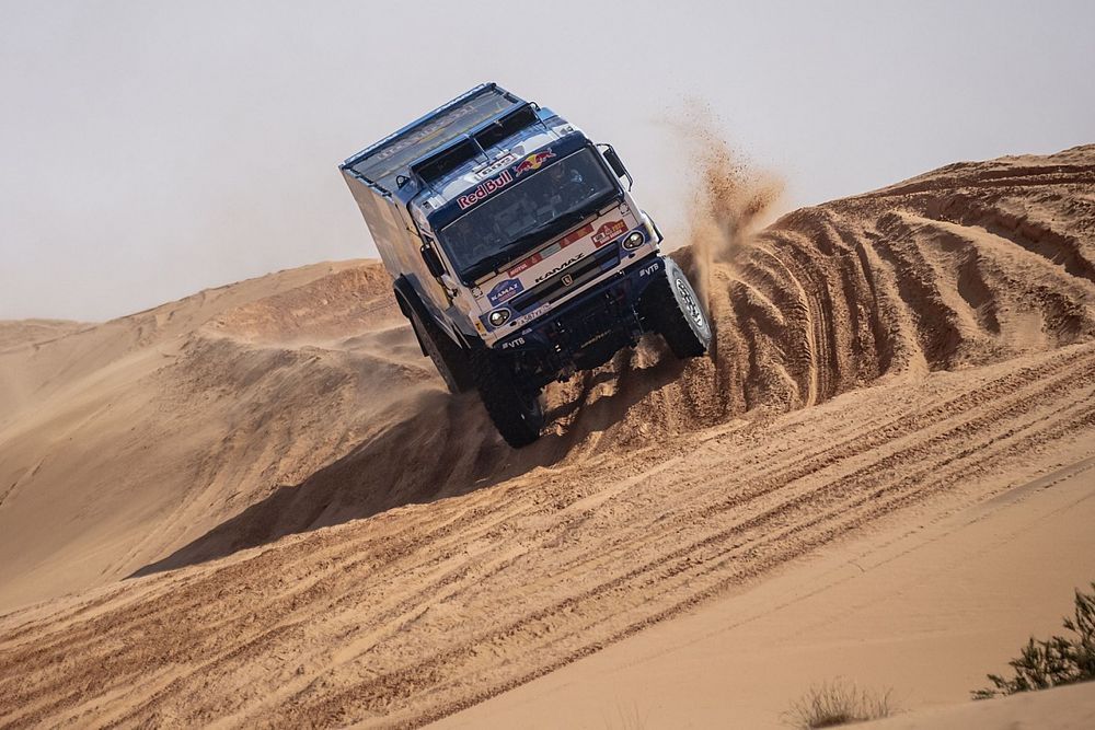 Dakar | Camion, Tappa 6: Karginov firma la tripletta con Kamaz