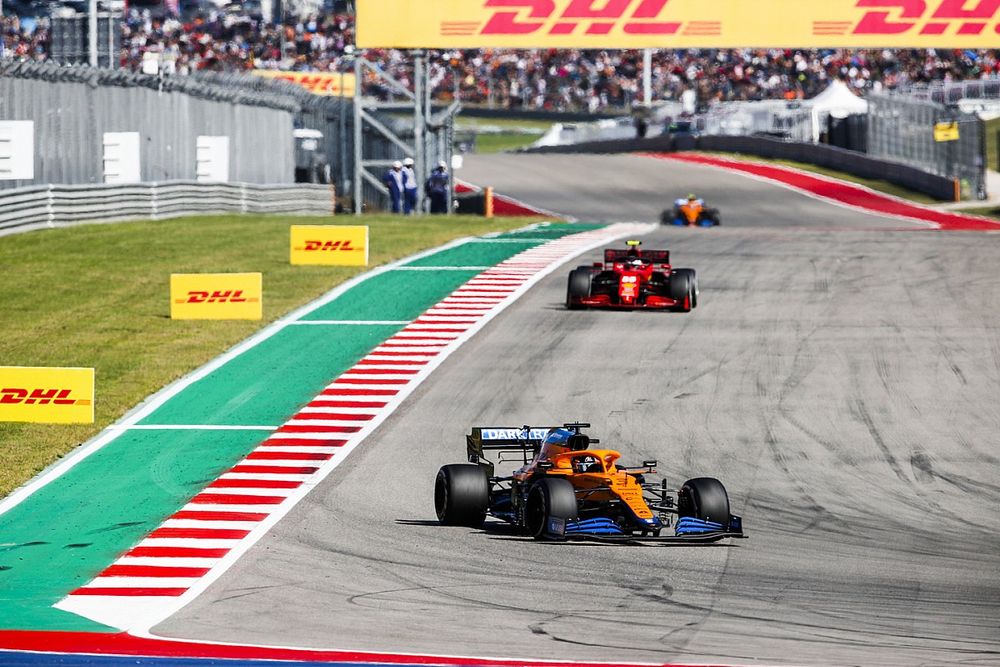 McLaren se quita el sombrero con la maniobra de Sainz