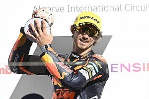 Moto2 Algarve: Gardner, Fernandez'in önünde kazandı ve şampiyonluğa yaklaştı