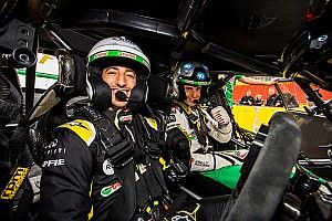 Ricciardo, Nissan Supercars aracıyla sürüş yaptı