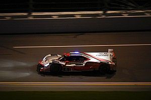 Rolex 24, Hour 8: Cameron leads in Acura, Ferrari tops GTLM