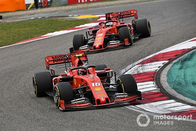 Hakkinen dice a Ferrari que "olviden las órdenes de equipo"