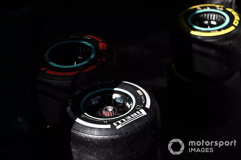Neum&aacute;ticos Pirelli