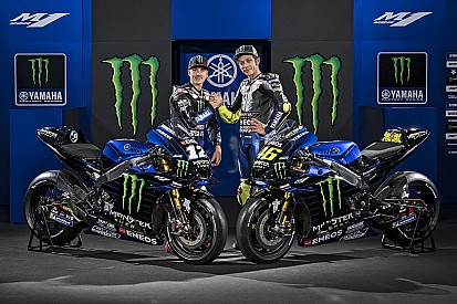 Больше черного. Yamaha обновила раскраску мотоциклов в MotoGP