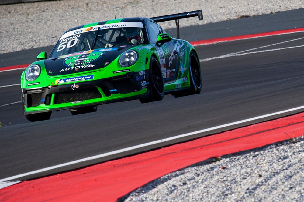 Carrera Cup Italia, Franciacorta: Fenici brucia Poli in gara 1 Michelin