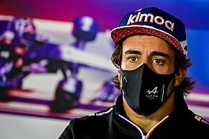 F1: Aston Martin nega rumor sobre vaga a Alonso para 2022