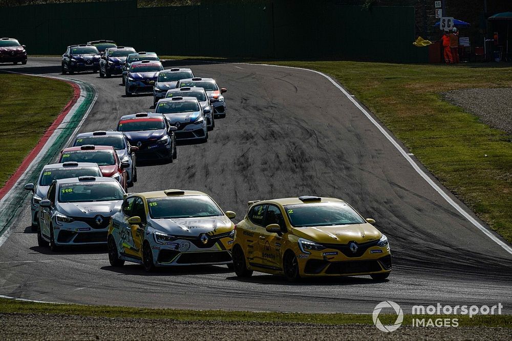 Clio Cup, Imola: Pouget mette la firma su Gara 2