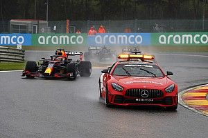 Ecclestone had GP België van start laten gaan: “Keuze aan de coureurs”