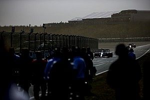 El momento de "pura suerte" que evitó el KO de Alonso en Zandvoort