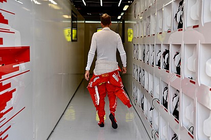 Vettel diz não querer sair da Ferrari com “missão incompleta”