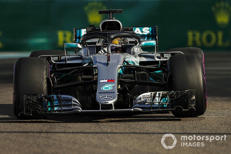 Abu Dhabi GP: Hamilton leads Raikkonen in final practice