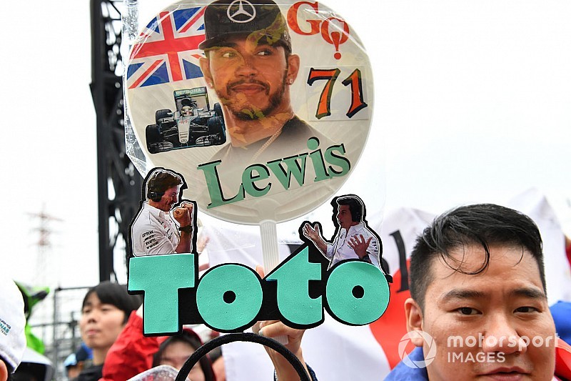 GALERÍA: los apasionados y únicos fans japoneses de F1