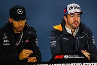 Hamilton dice que Alonso err&oacute; al pensar que controlaba el mercado de pilotos