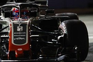 Grosjean "olvidó complemente la regla de oro de las banderas azules", asegura Whiting