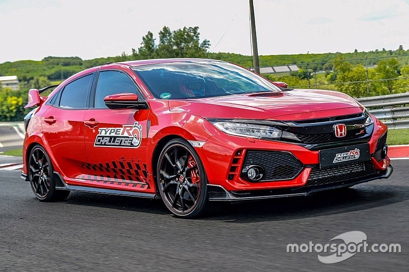 Баттон установил новый рекорд «Хунгароринга» на Honda Civic