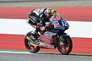 Moto3 Red Bull Ring: Bezzecchi sterk in natte omstandigheden